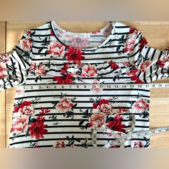 Downeast Brand/Size S/Floral Blouse - Picture 9 of 10